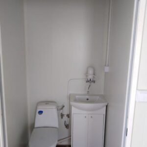 Conteneur bureau 18 m² avec sanitaires : confort et isolation optimale